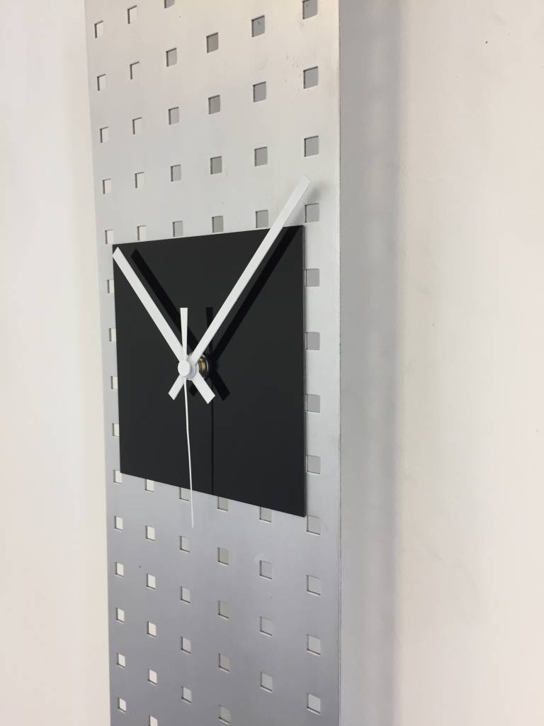 ChantalBrandO Wandklok Perfor Design Black Square