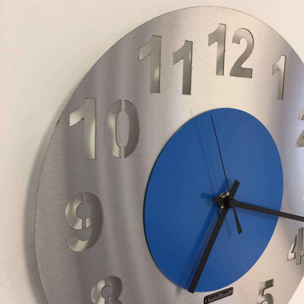 ChantalBrandO WANDKLOK JUNTE BLUE DESIGN