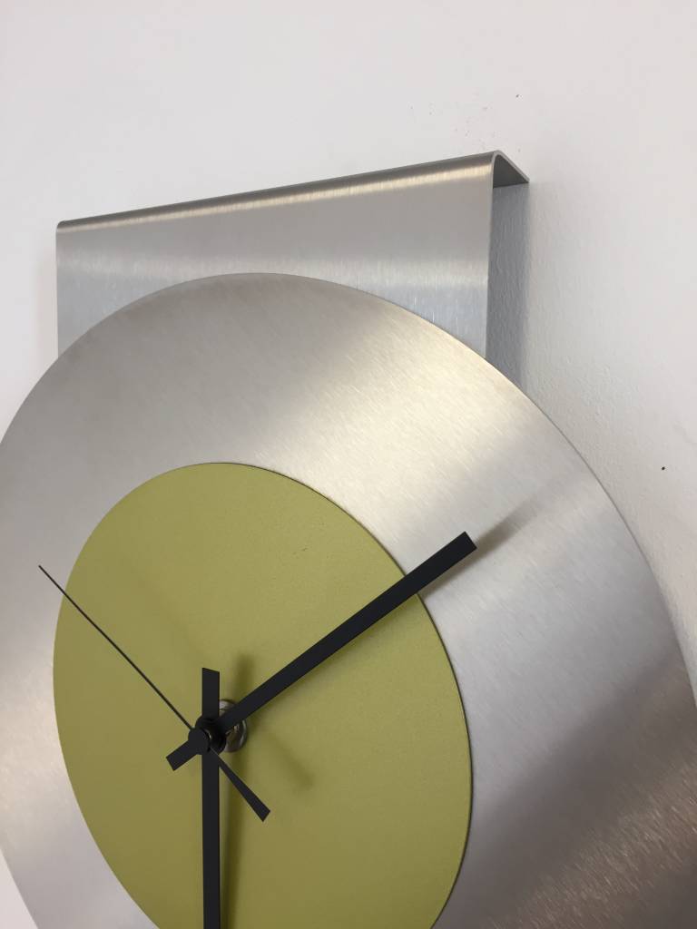 ChantalBrandO Wandklok Pendulum Lime-Green