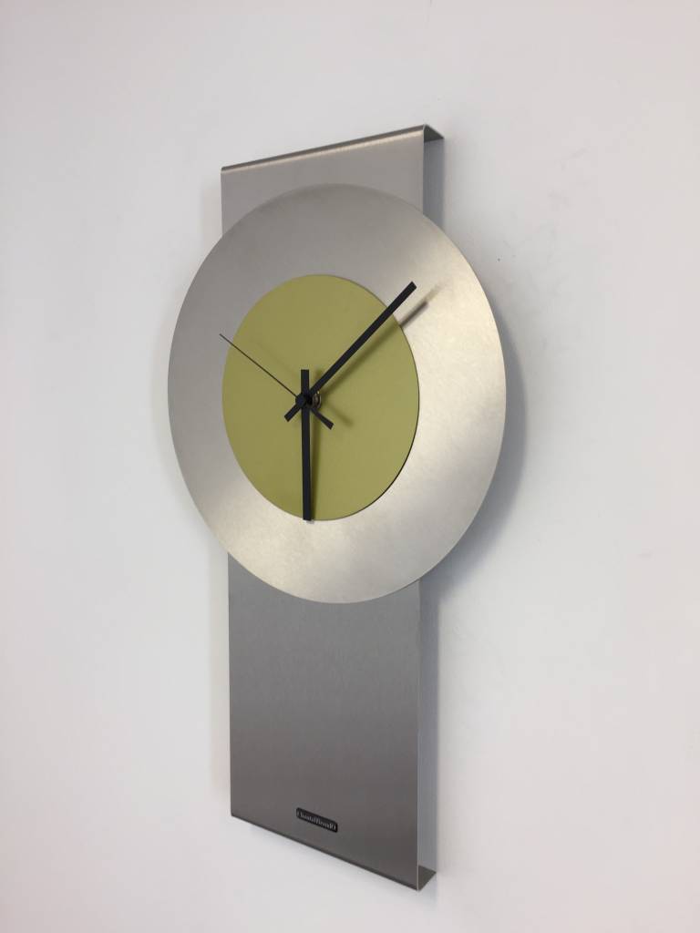ChantalBrandO Wandklok Pendulum Lime-Green