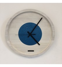 ChantalBrandO Wandklok Quinten White & Blue Hammer Modern DUTCH Design