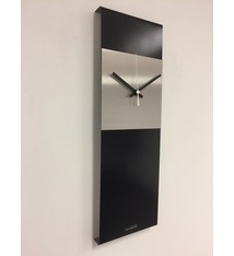 ChantalBrandO Wandklok LaBrand Export Design Black & White Pointer Modern Dutch Design