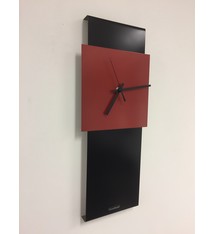 ChantalBrandO Wandklok LaBrand Export Design Zwart & Briljant Rood Dutch Design