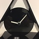 NiceTime TRIANGLE NOIR DESIGN TAFELKLOK