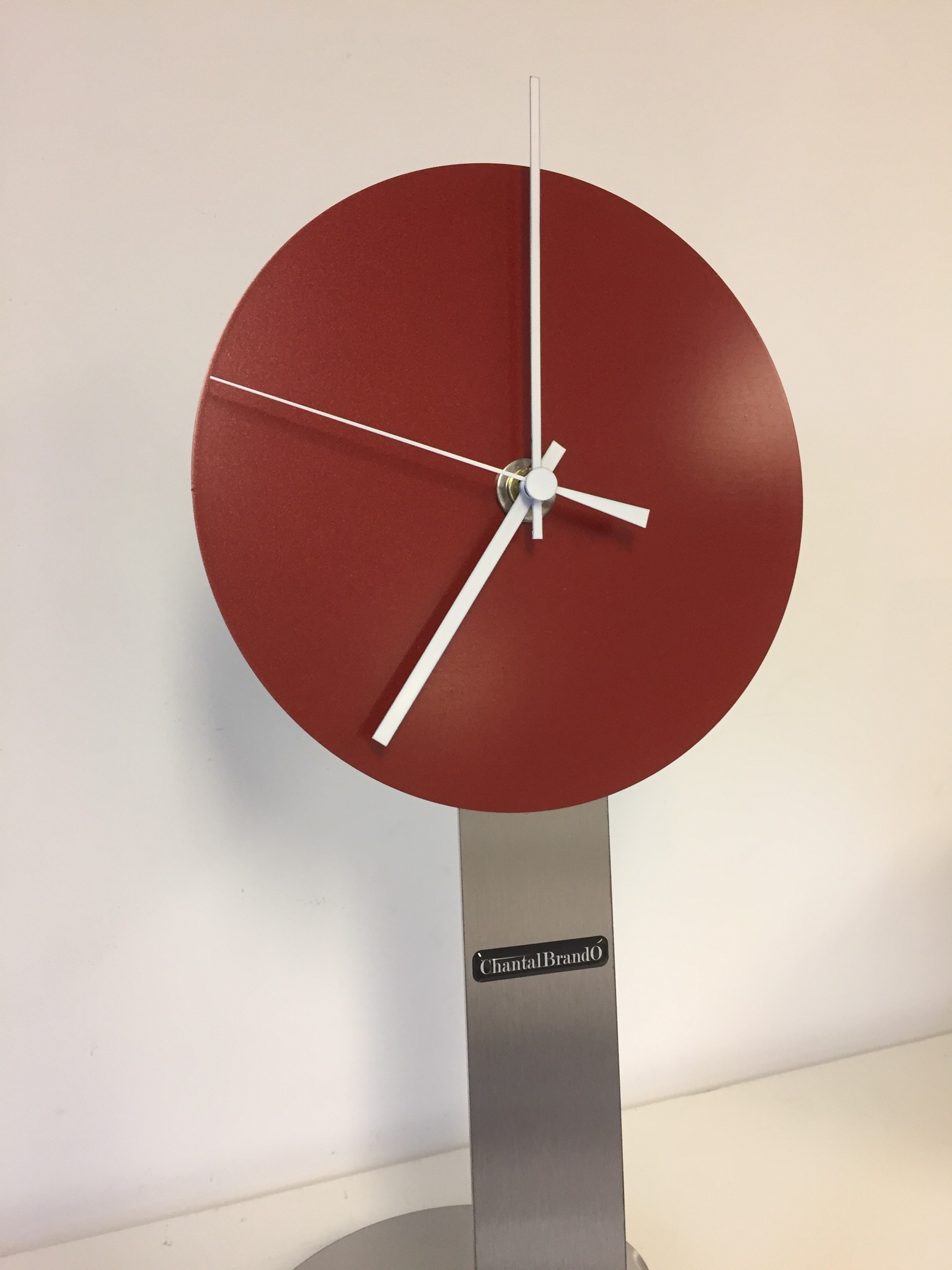 ChantalBrandO Tafelklok ROCK AROUND THE CLOCK Modern design