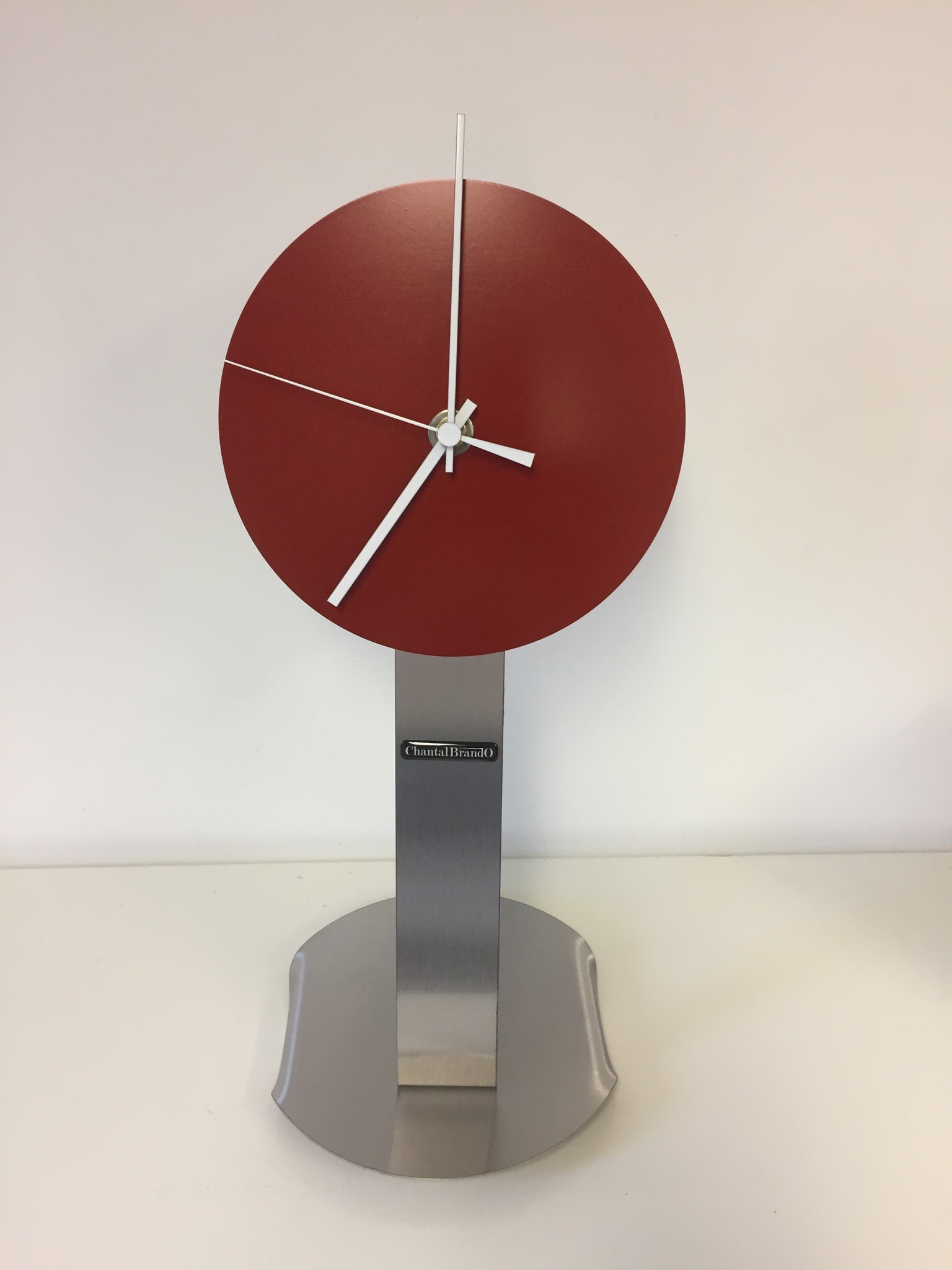 ChantalBrandO Tafelklok ROCK AROUND THE CLOCK Modern design