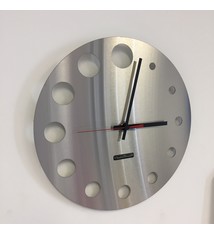 ChantalBrandO Wandklok RVS Brussel Design