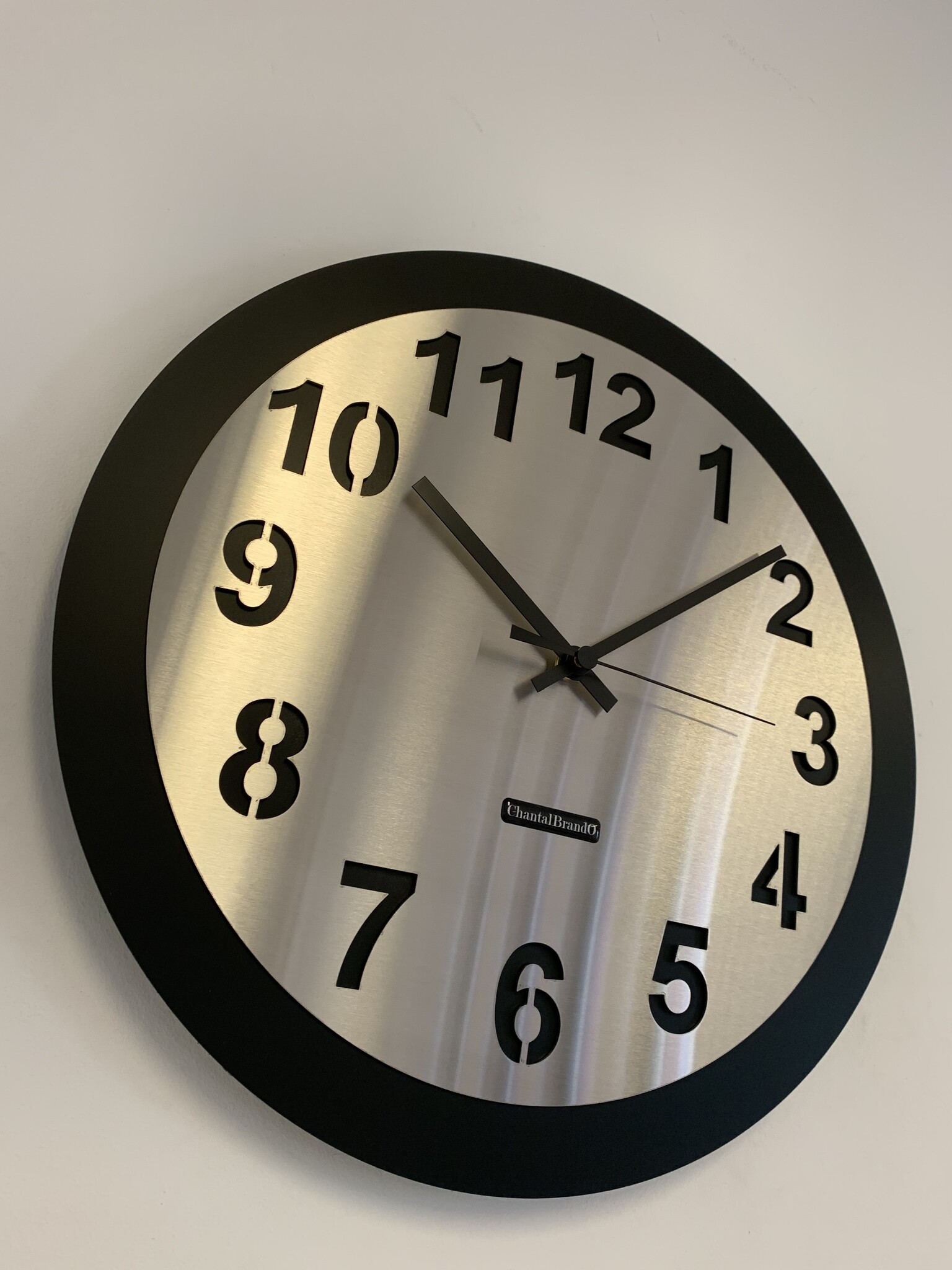 Wandklok AMSTERDAM BLACK MODERN DUTCH DESIGN WS