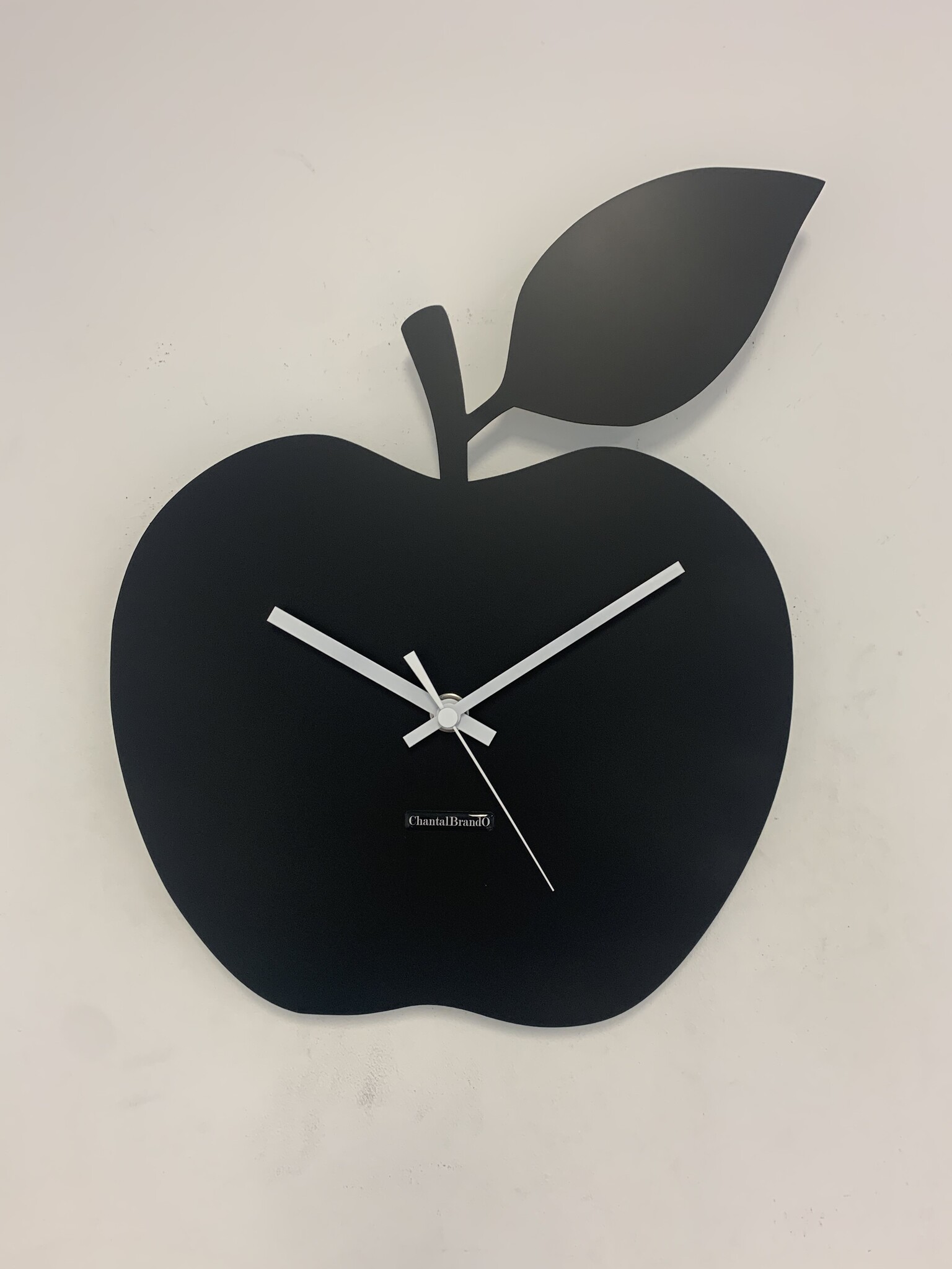 ChantalBrandO Wandklok ChantalBrandO BLACK APPEL -- MODERN DESIGN --