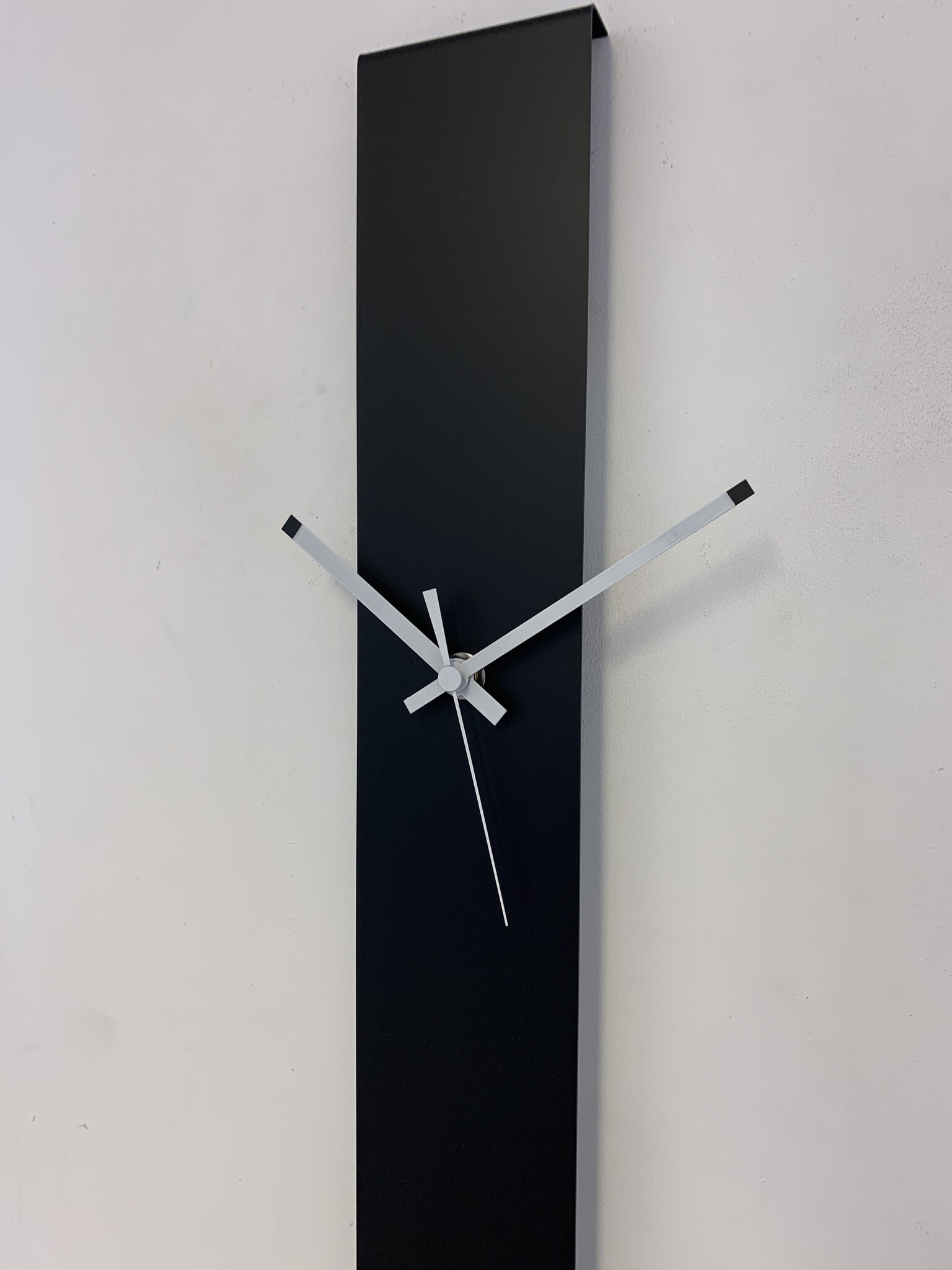 ChantalBrandO Wandklok CHANTALBRANDO SUMMIT BLACK MODERN DESIGN = ZWART