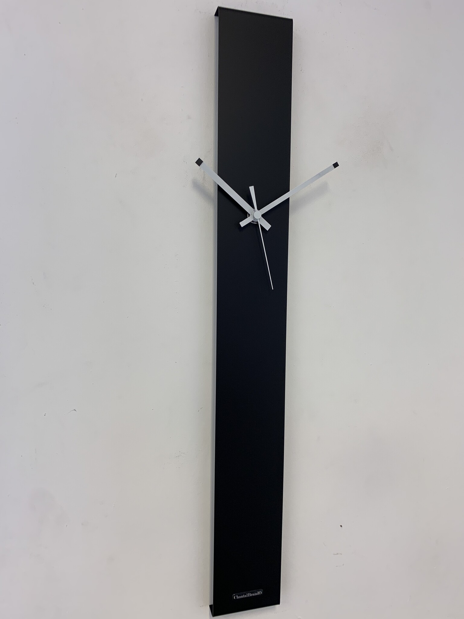 ChantalBrandO Wandklok CHANTALBRANDO SUMMIT BLACK MODERN DESIGN = ZWART