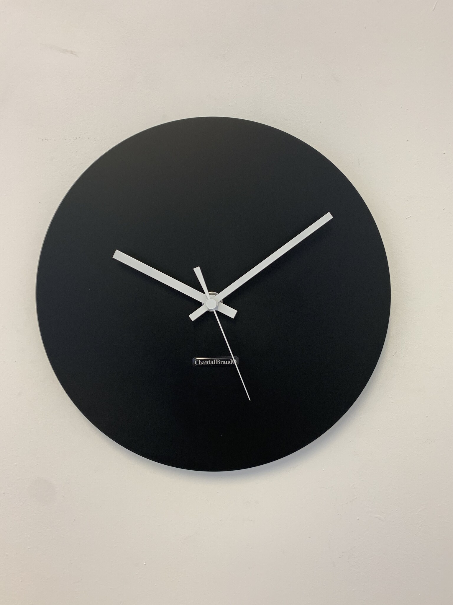 ChantalBrandO Wandklok CHANTALBRANDO -- ARGOS 34 BLACK - ZWART -- MODERN DESIGN -- MADE IN HOLLAND