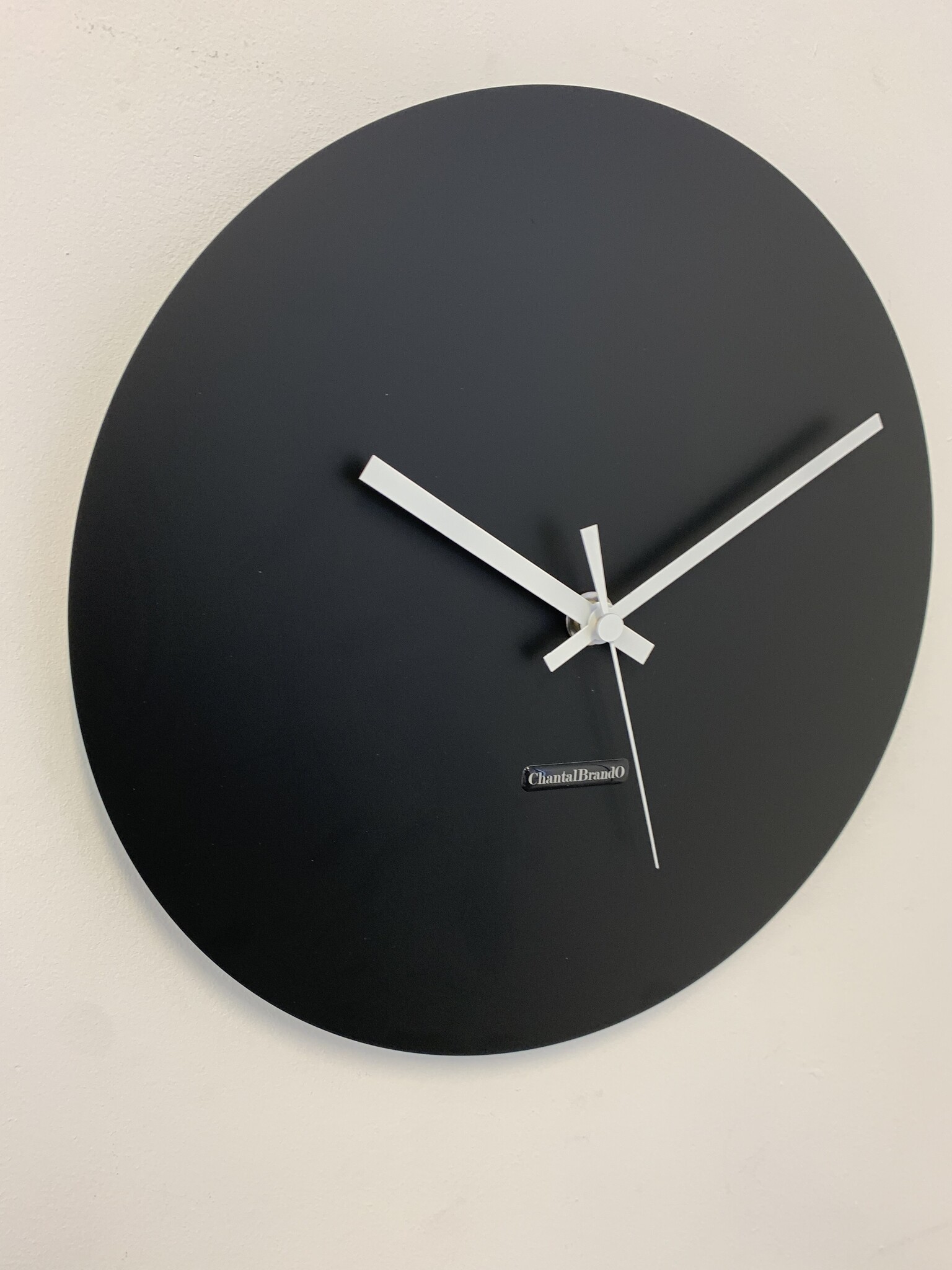 ChantalBrandO Wandklok CHANTALBRANDO -- ARGOS 34 BLACK - ZWART -- MODERN DESIGN -- MADE IN HOLLAND