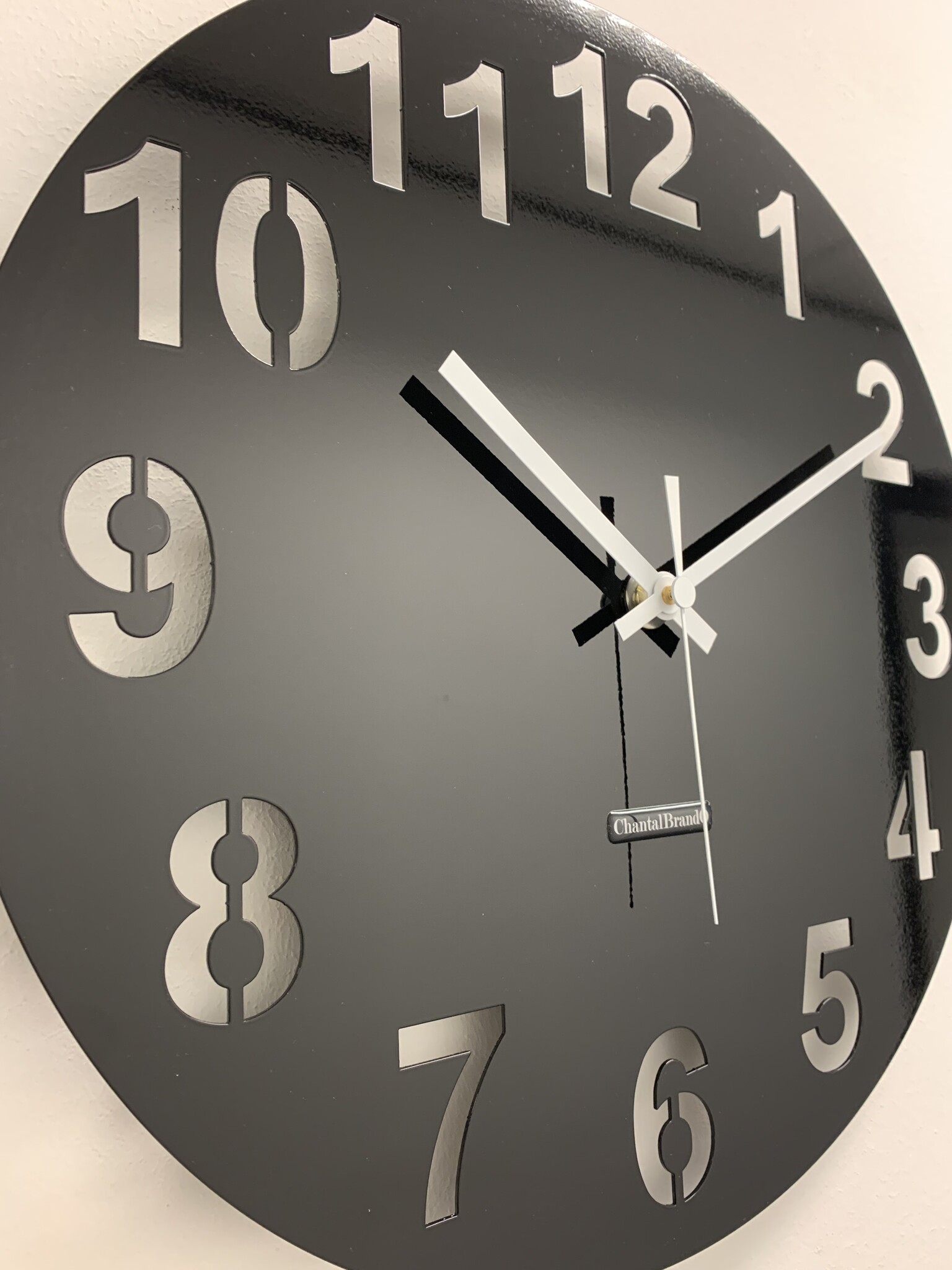 ChantalBrandO Wandklok CHANTALBRANDO -- BLACK -- TWILIGHT ZONE 40 -- MODERN DESIGN --