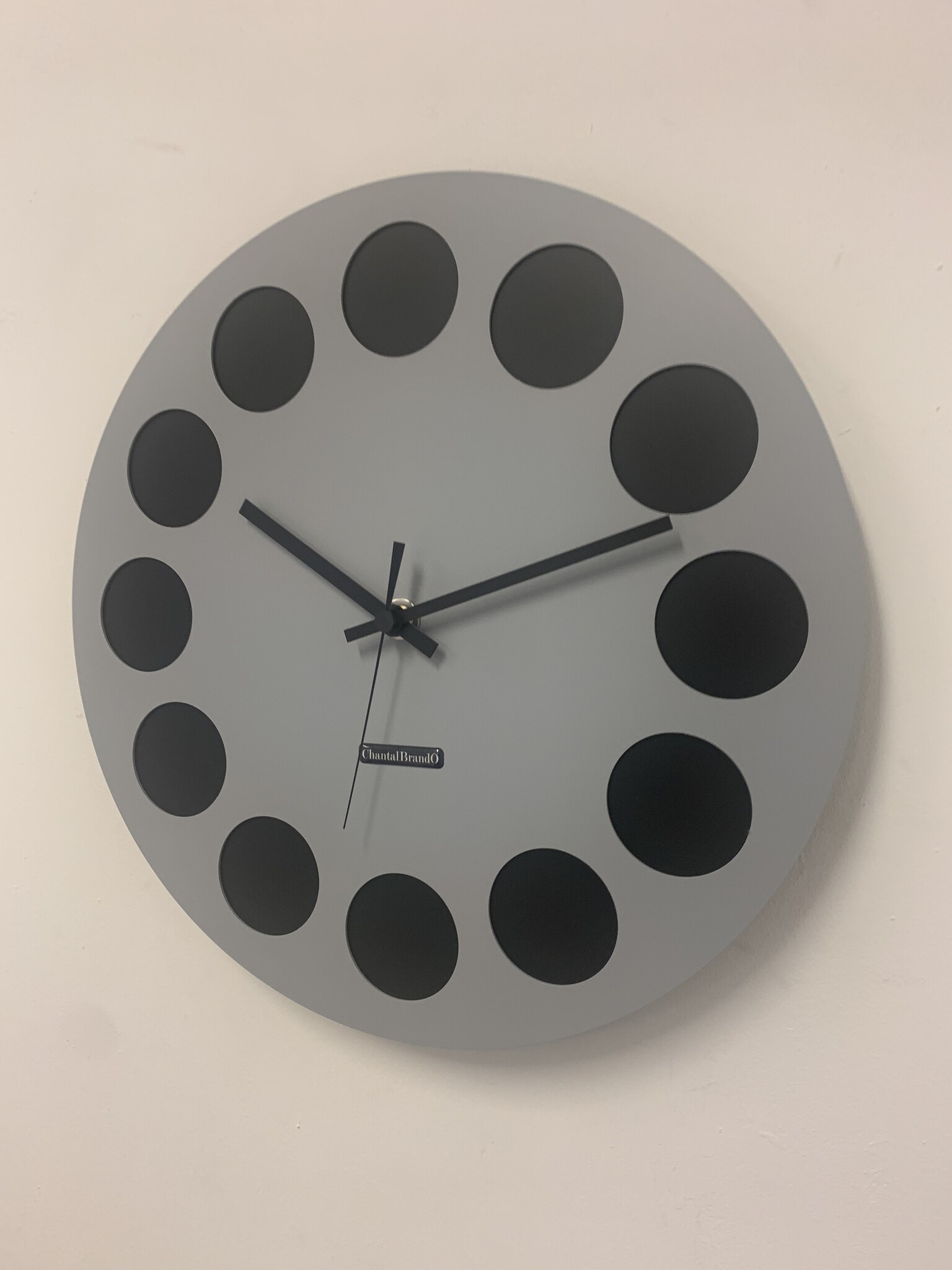 Wandklok CHANTALBRANDO -- GREY & BLACK GT - TORNADO 40 -- MODERN DESIGN --