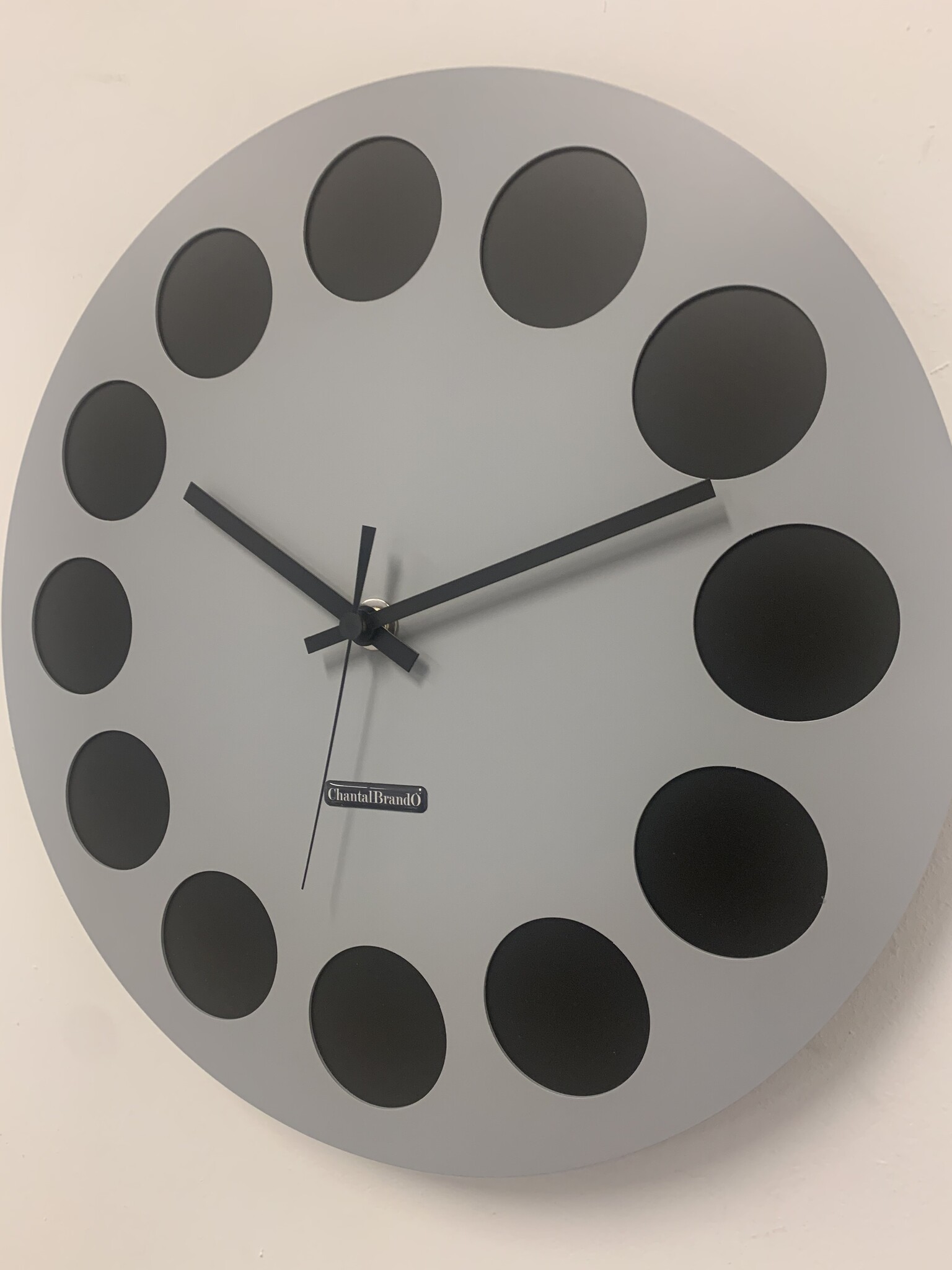 Wandklok CHANTALBRANDO -- GREY & BLACK GT - TORNADO 40 -- MODERN DESIGN --