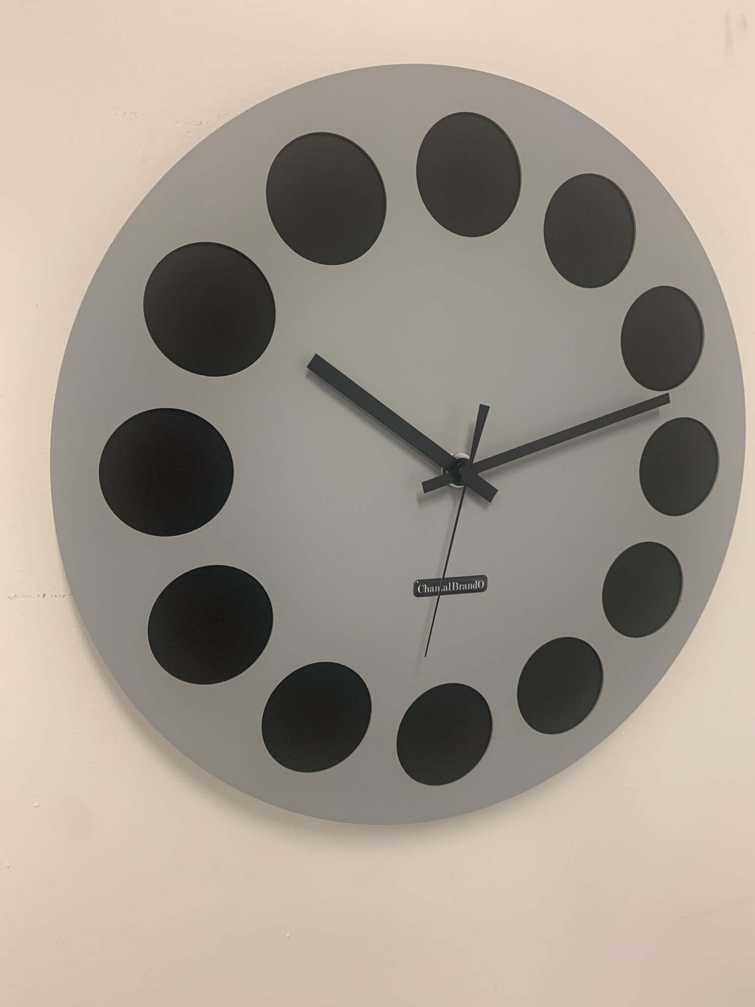 Wandklok CHANTALBRANDO -- GREY & BLACK GT - TORNADO 40 -- MODERN DESIGN --