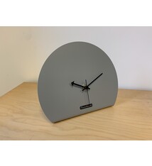 ChantalBrandO Tafelklok LABRANDO -- MESA LUNA -- MODERN DESIGN --