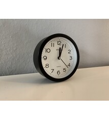 Tafelklok MODENA modern design