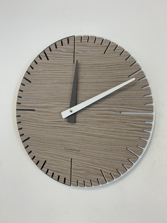 WANDKLOK EXACTA BREEZE OAK MODERN DESIGN