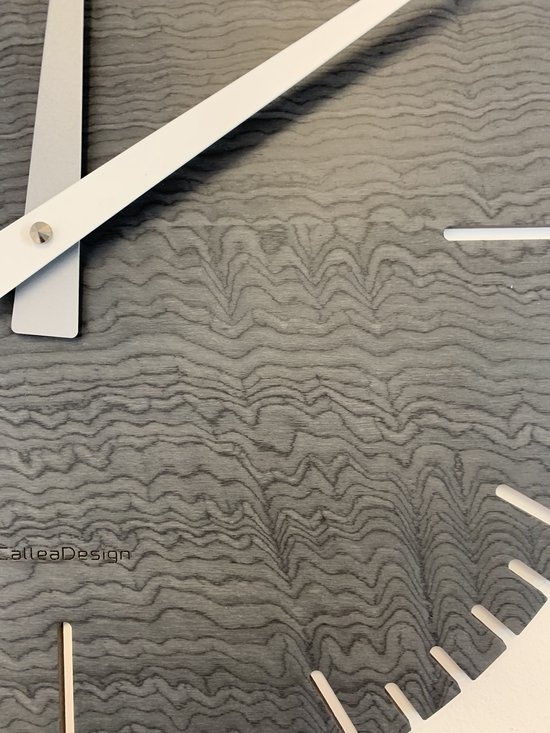 WANDKLOK GRAY MODERN DESIGN
