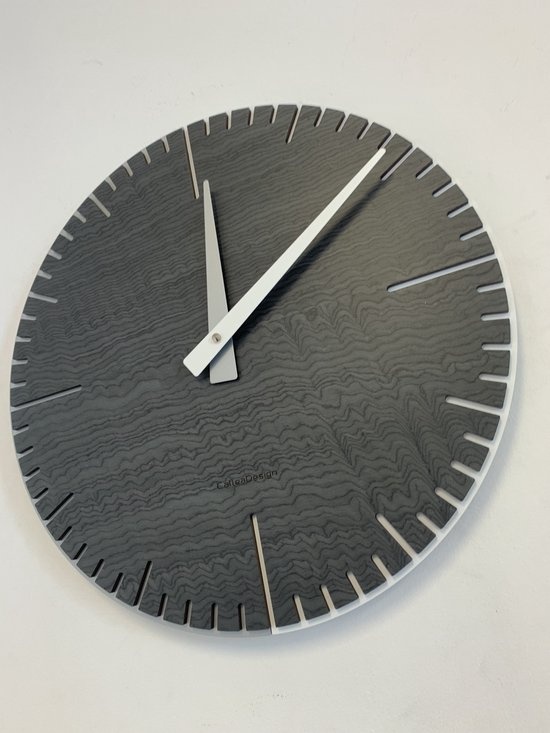 WANDKLOK GRAY MODERN DESIGN