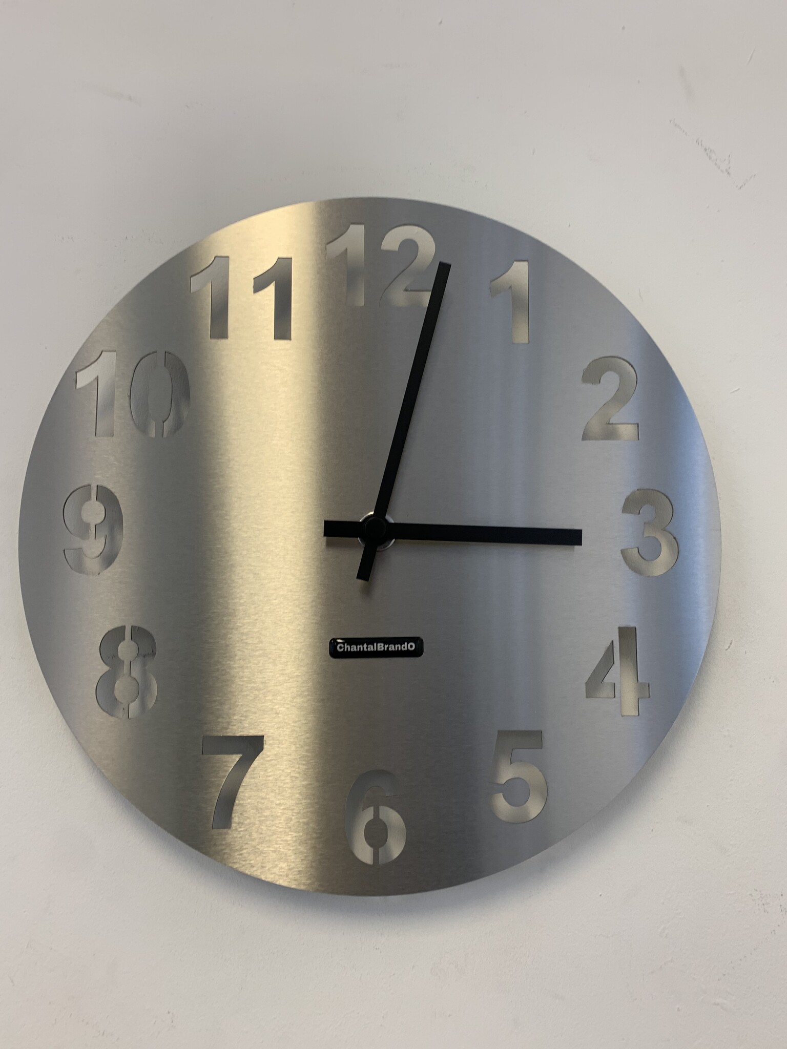 ChantalBrandO Wandklok RVS Amsterdam design