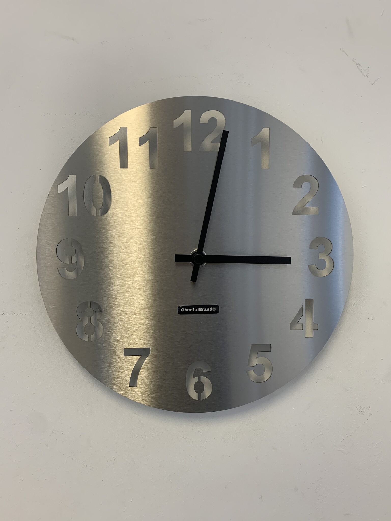 ChantalBrandO Wandklok RVS Amsterdam design