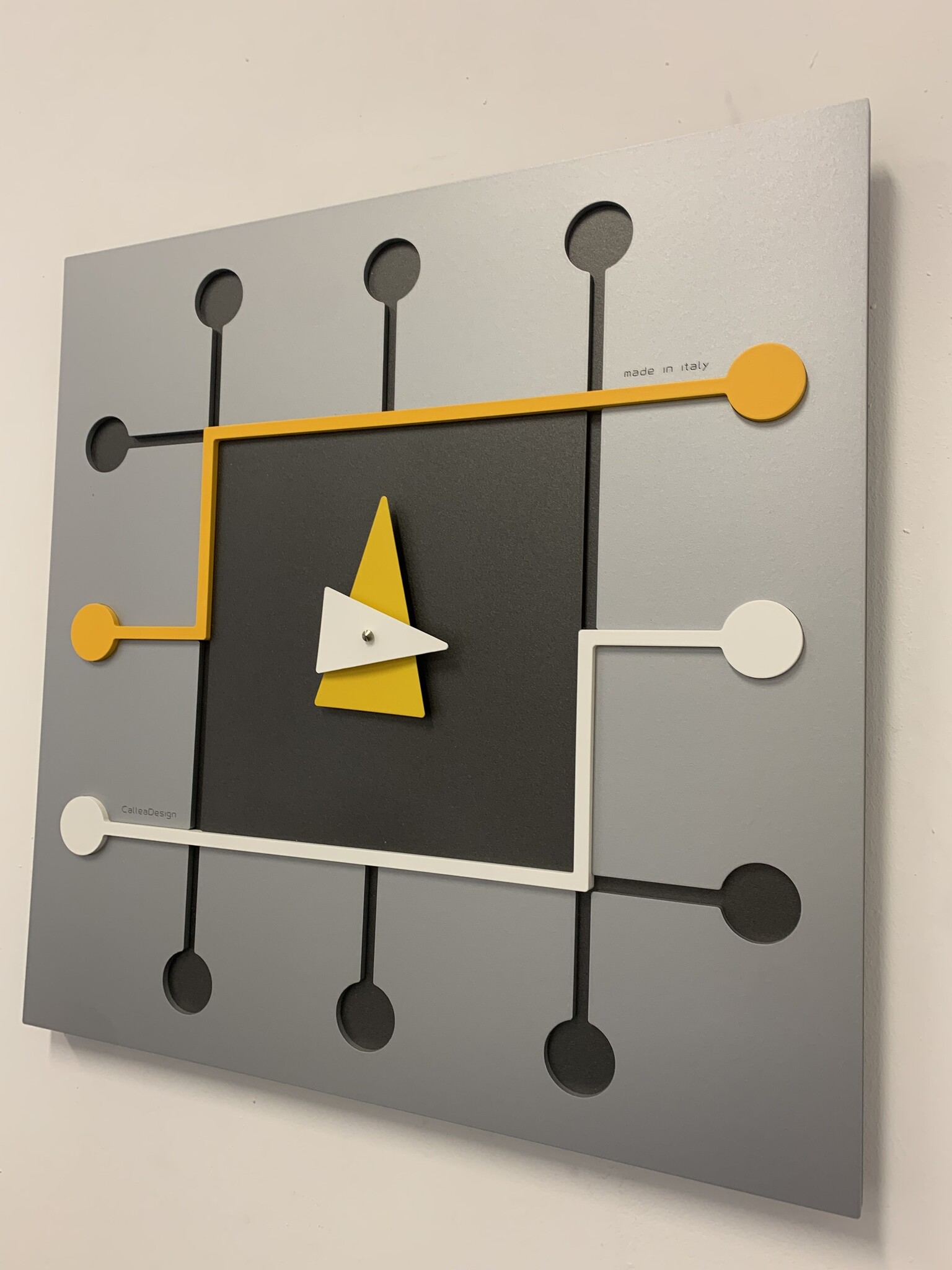 Wandklok Callea Modern Design