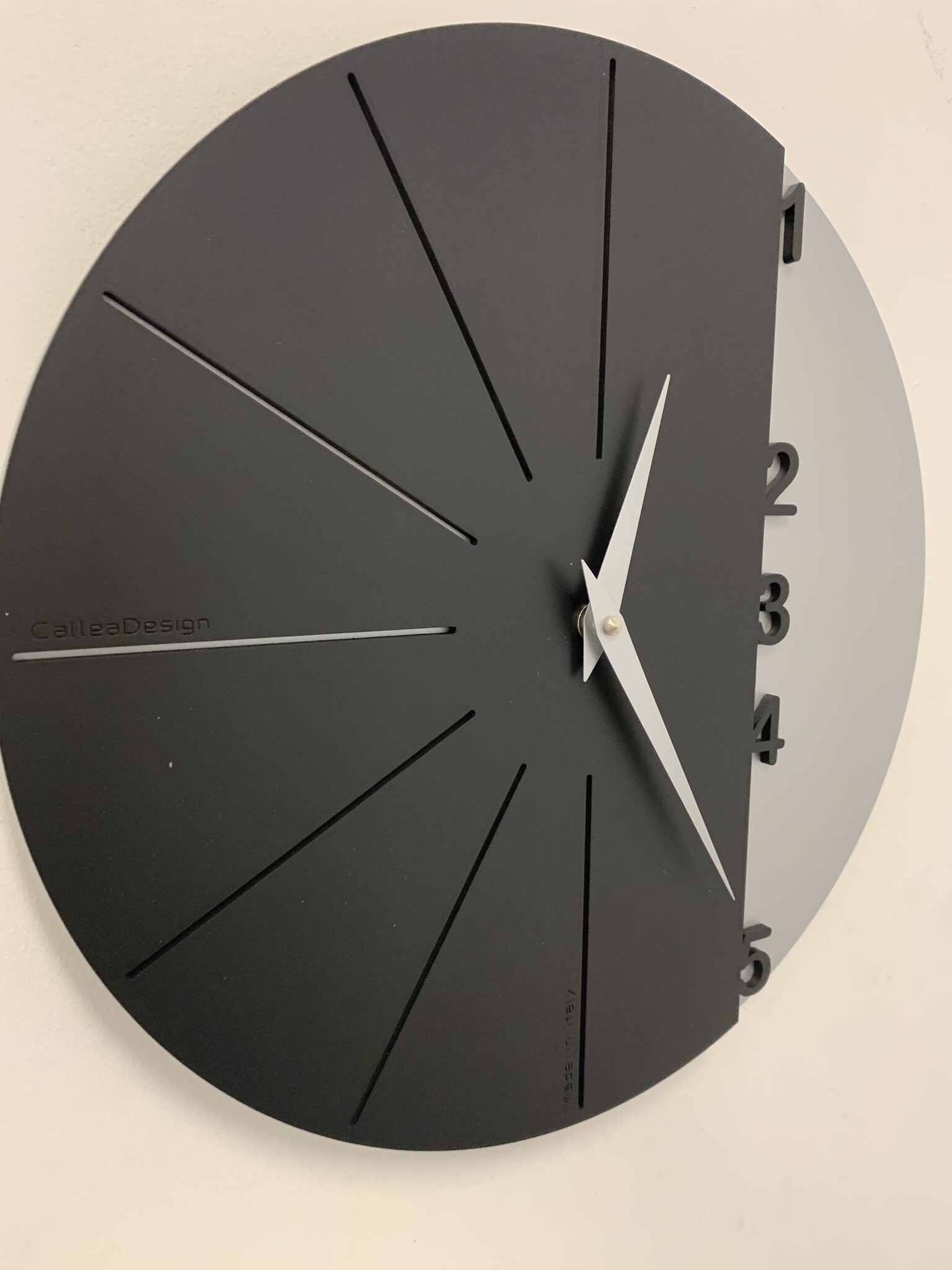 Wandklok CALLEA MODERN DESIGN