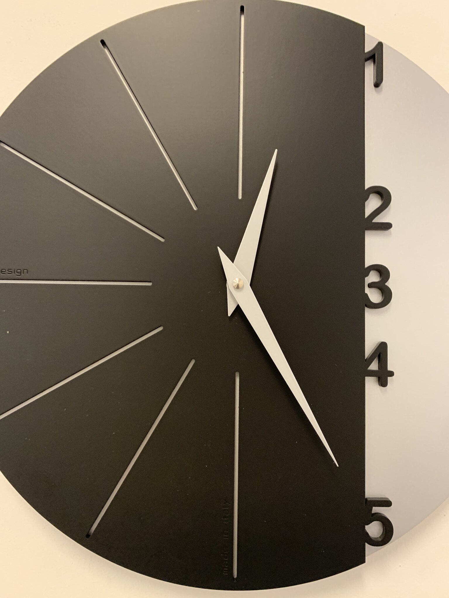 Wandklok CALLEA MODERN DESIGN