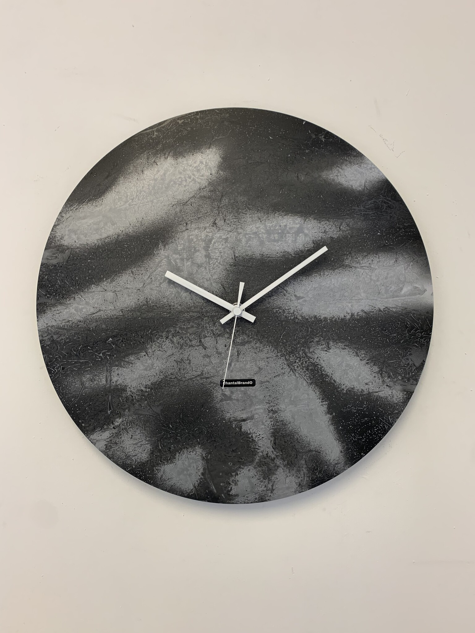 ChantalBrandO Wandklok BRETAGNE XL Modern Industrieel Design