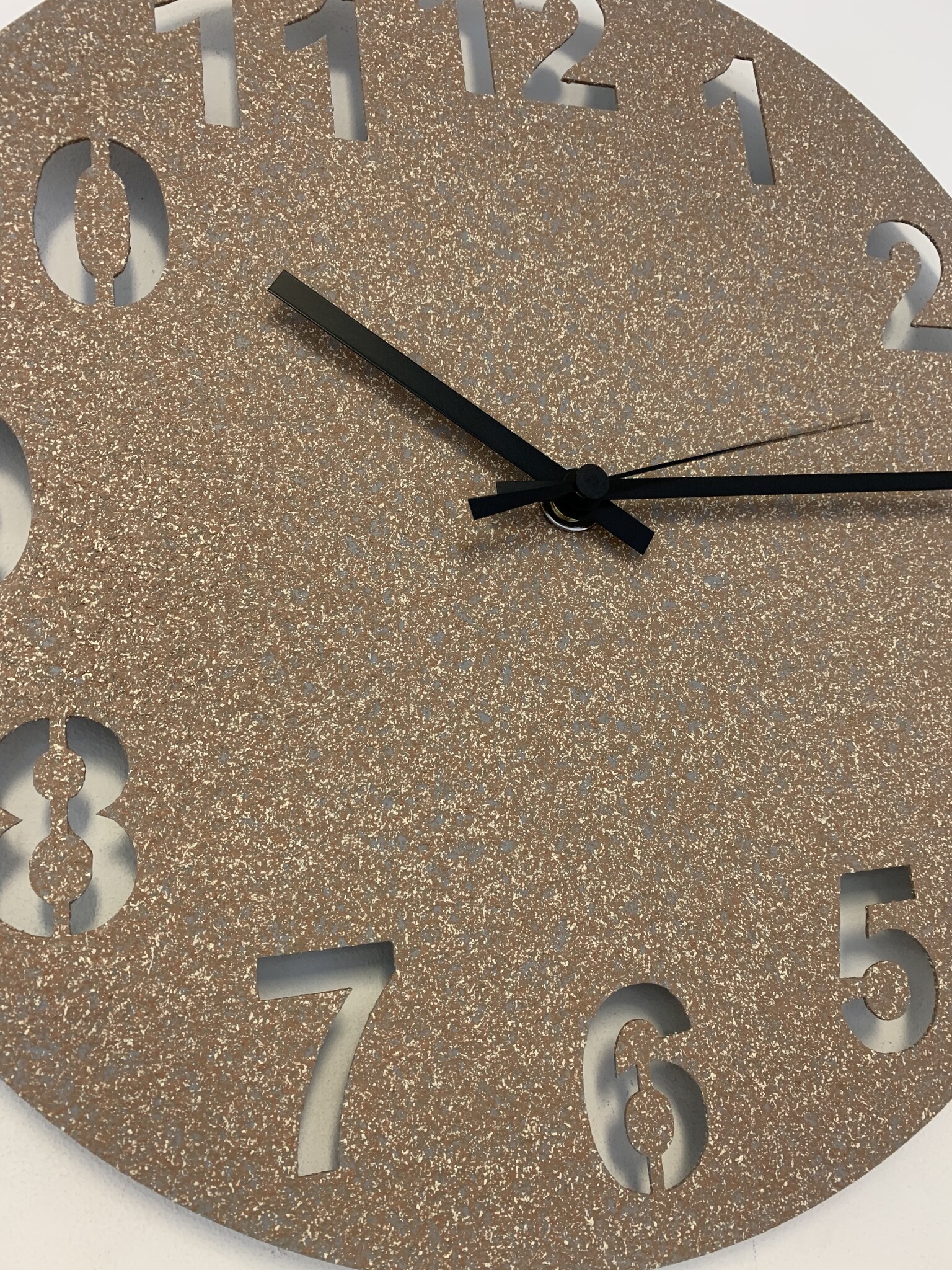 MOSACLOCK GRANITO MARRON Wandklok Modern Industrieel Design