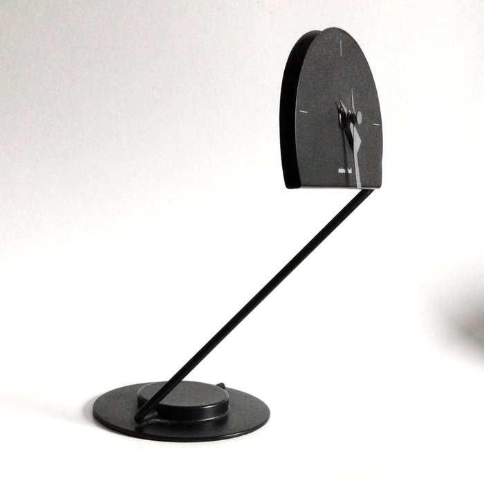 TAFELKLOK CANETTI DESIGN