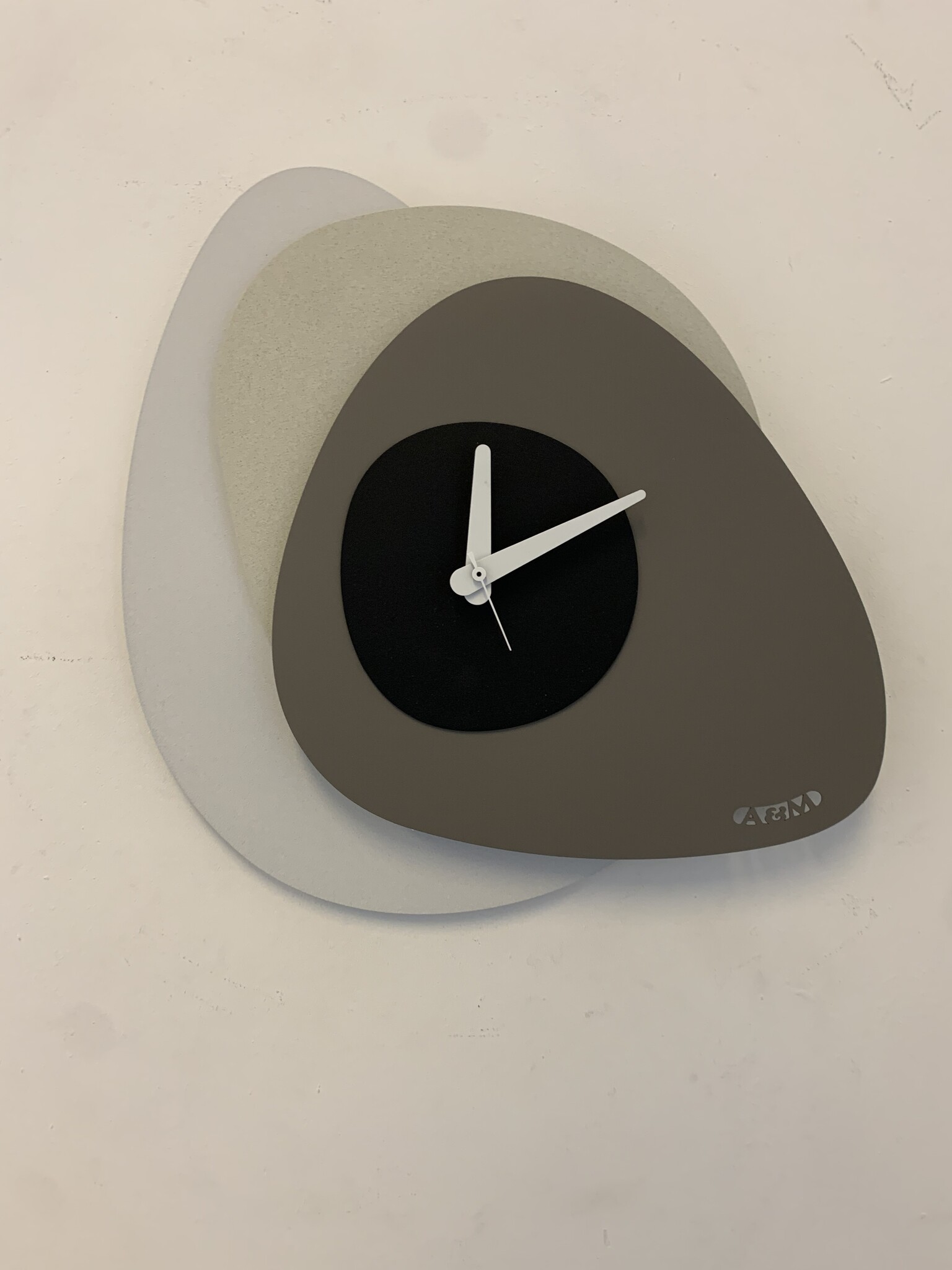 Wandklok MODERN DESIGN