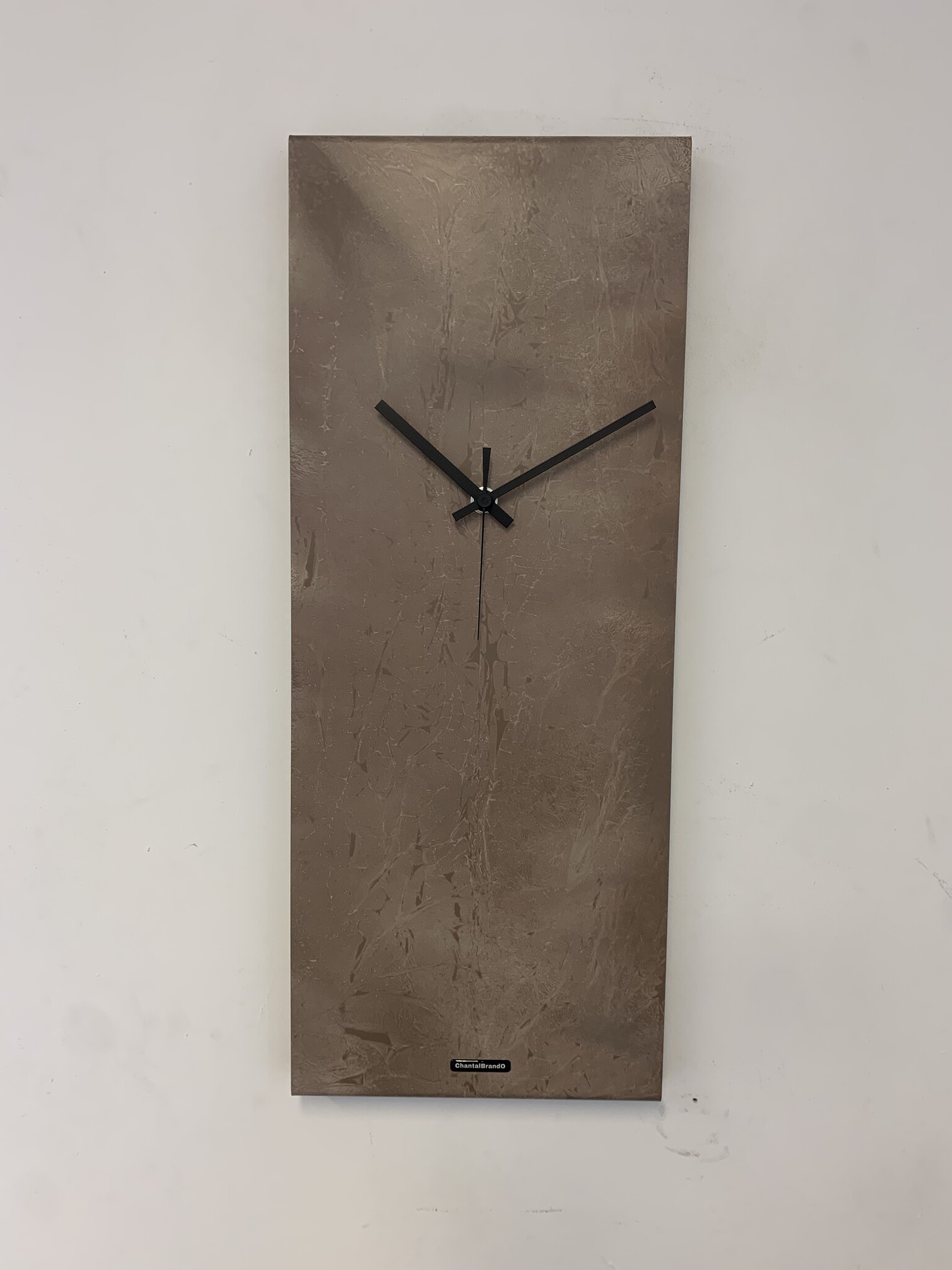 MOSACLOCK SIROCCO XL Wandklok Modern Industrieel Design in de kleur bruin / beige