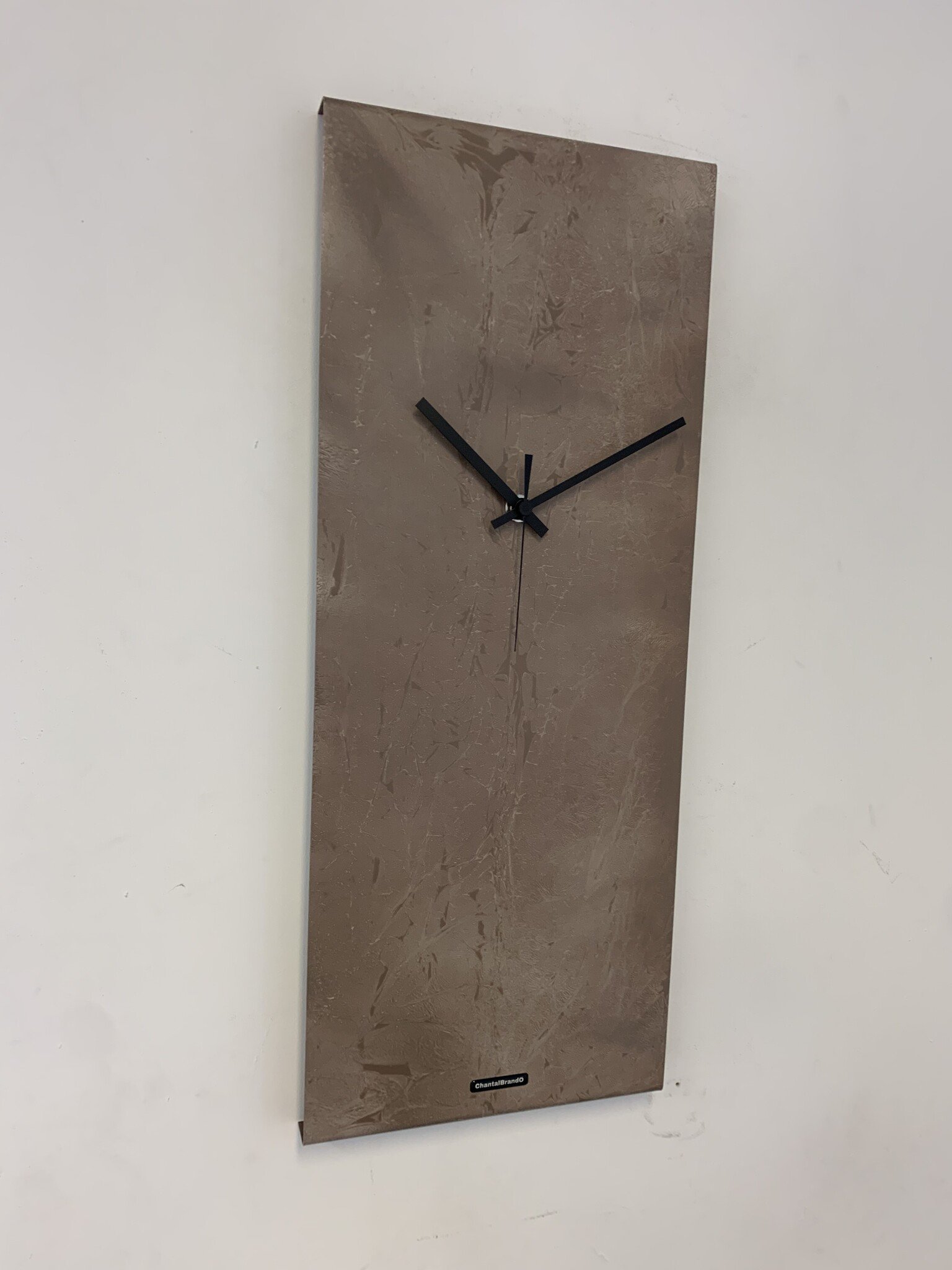 MOSACLOCK SIROCCO XL Wandklok Modern Industrieel Design in de kleur bruin / beige