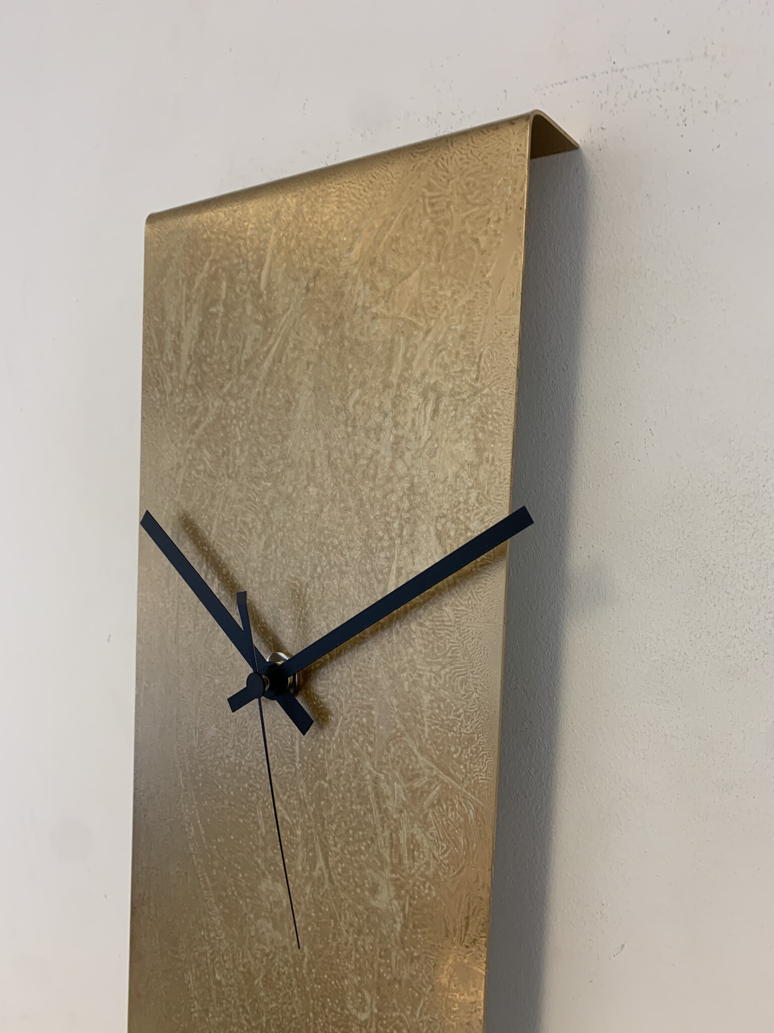 Wandklok AURUM GOLD MODERN DESIGN GOUD