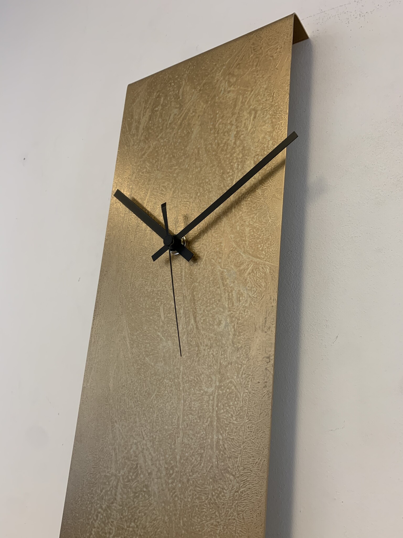 Wandklok AURUM GOLD MODERN DESIGN GOUD