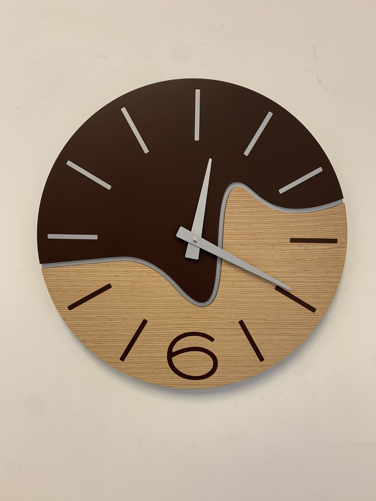 CD Italian Design Wandklok Olivier Choco