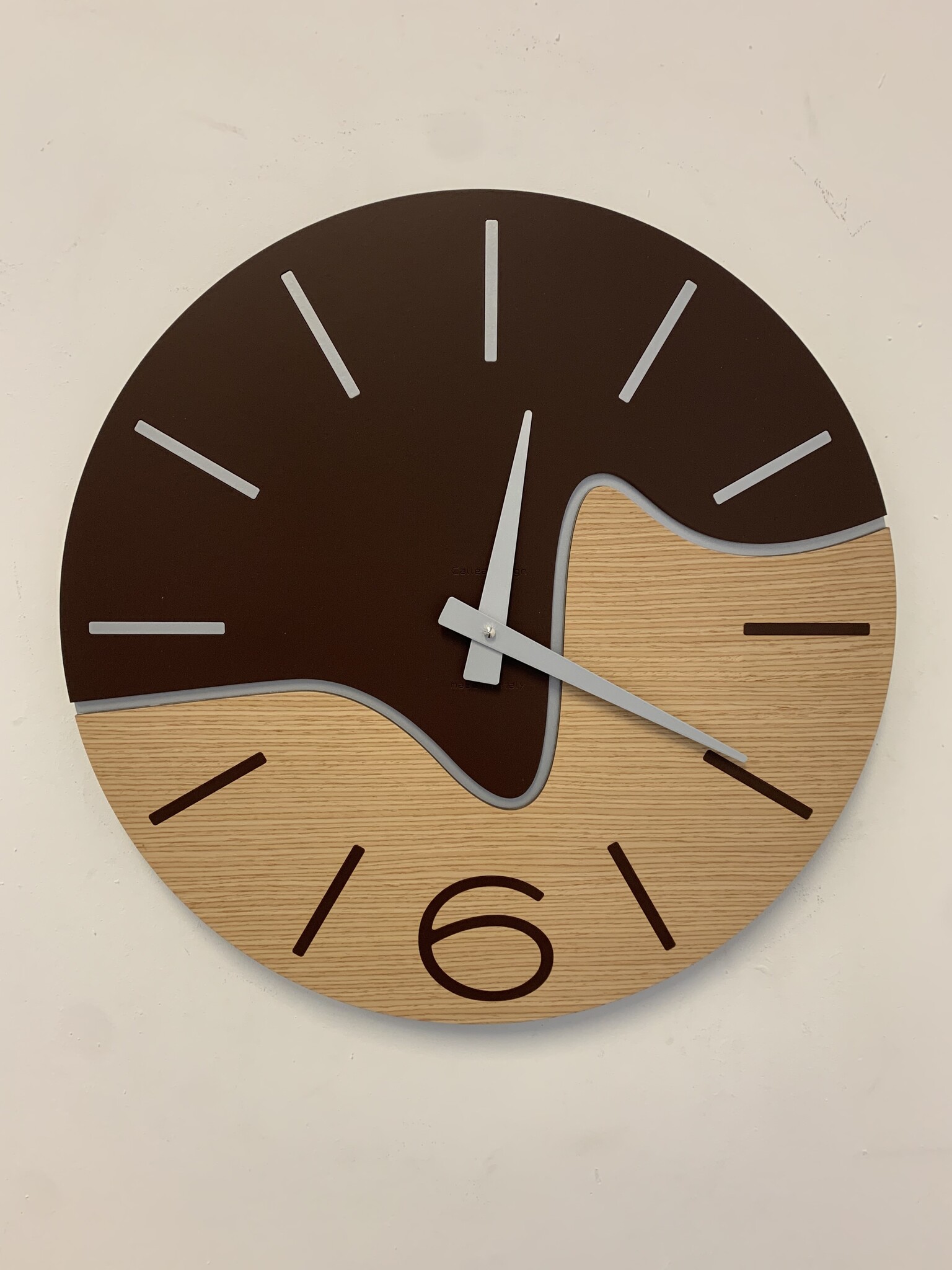 CD Italian Design Wandklok Olivier Choco