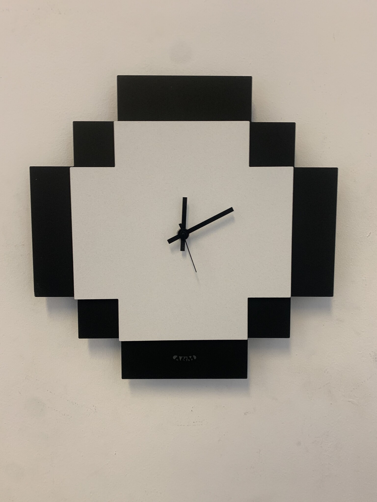 Wandklok MODERN DESIGN