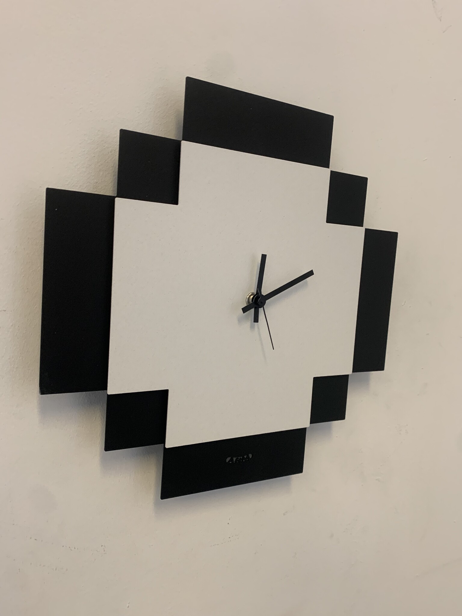 Wandklok MODERN DESIGN