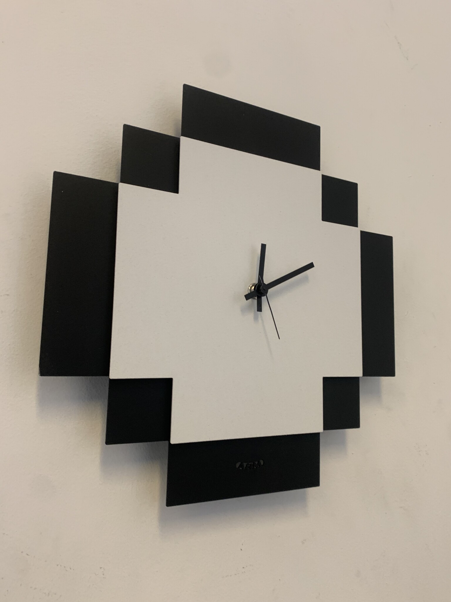 Wandklok MODERN DESIGN