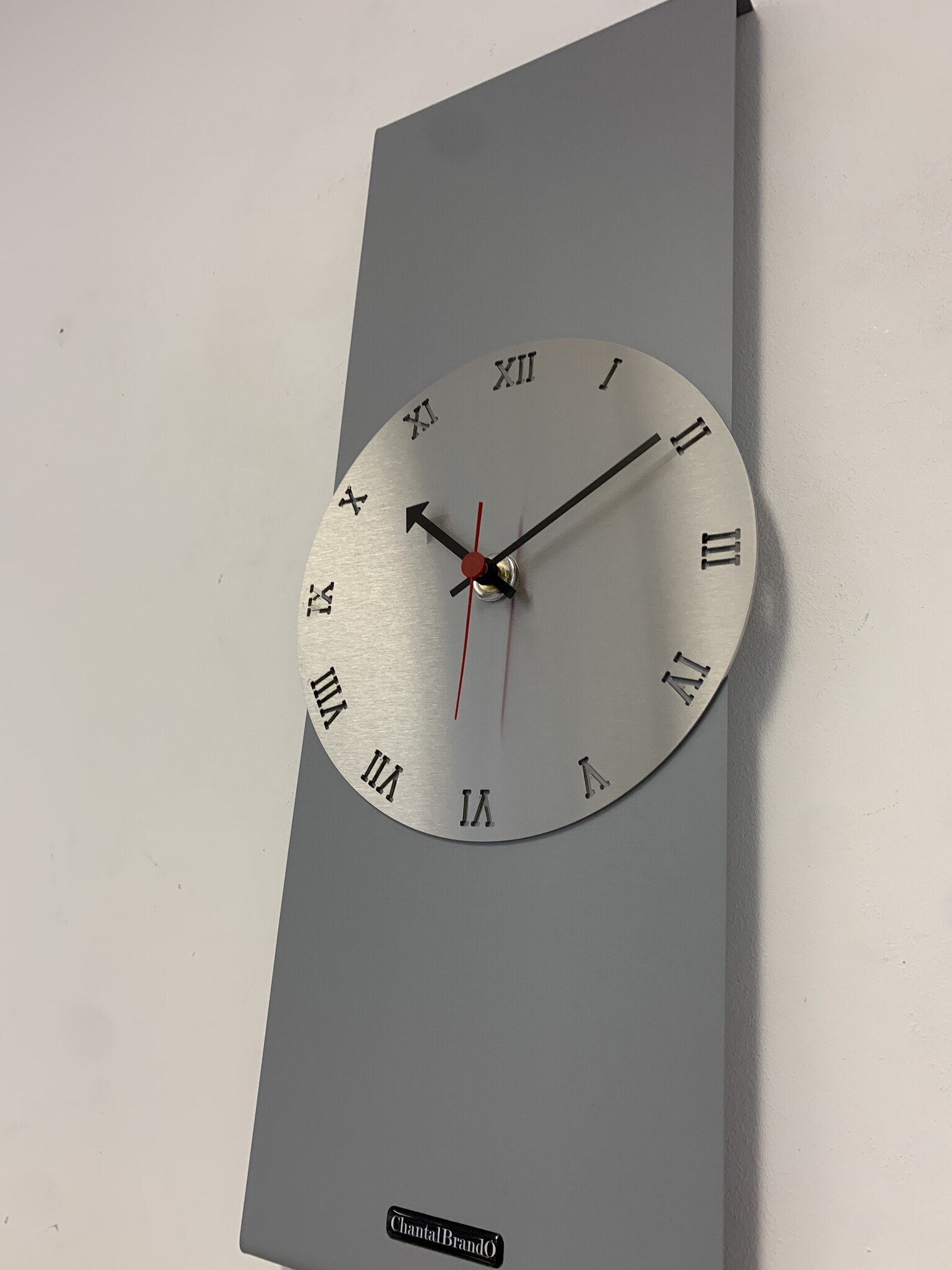 Wandklok Merida MODERN DESIGN zilver & grijs