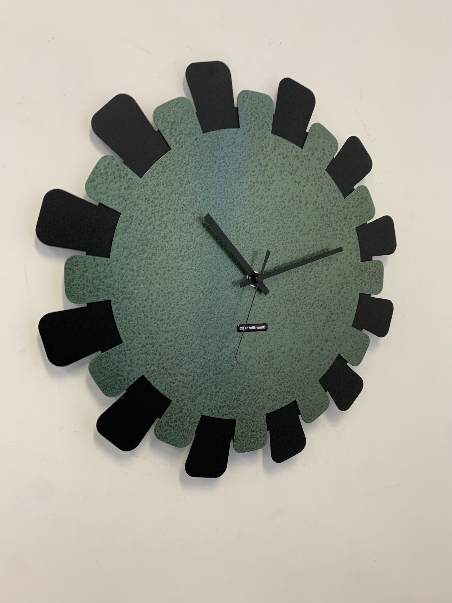 MOSACLOCK GREEN LABEL XL 50 Wandklok Modern Industrieel Design GROEN