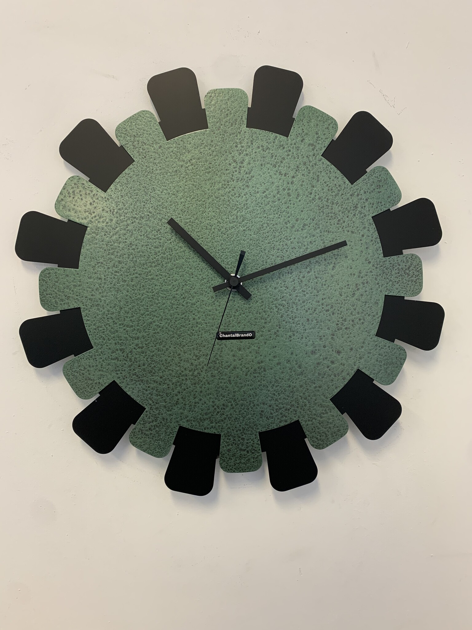 MOSACLOCK GREEN LABEL XL 50 Wandklok Modern Industrieel Design GROEN