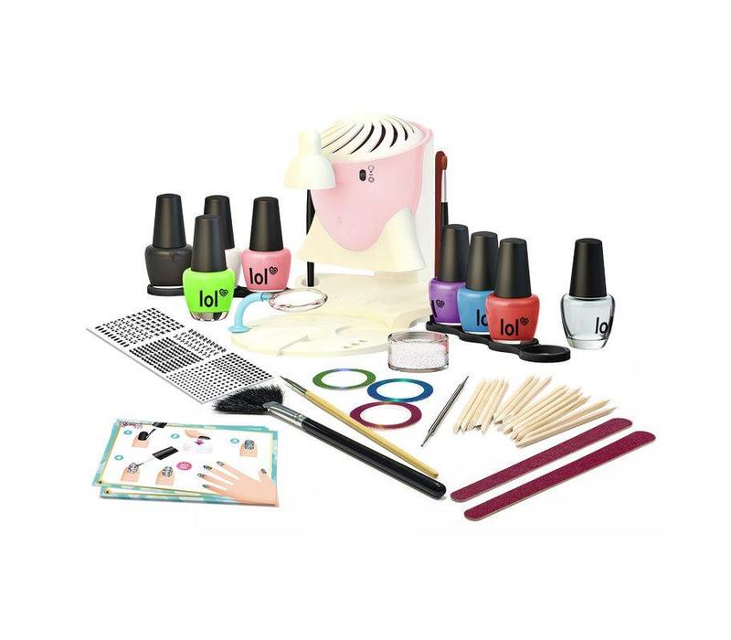 Buki Studio Professionel de Manicure