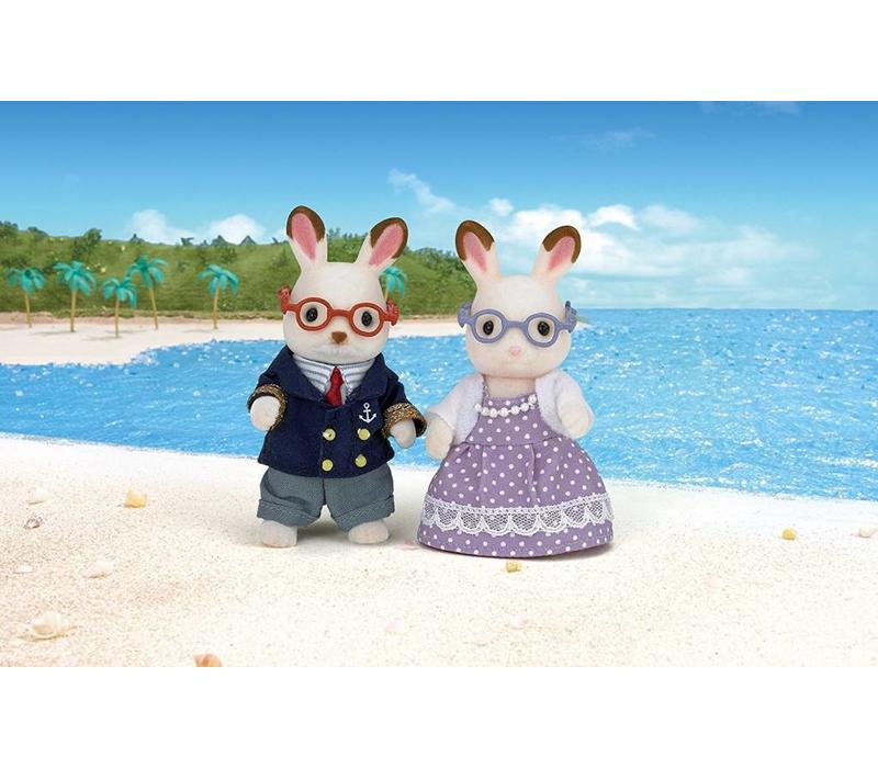 Sylvanian Families Chocolate Rabbit Grandparents