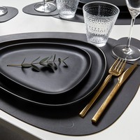 LIND DNA Placemat Curve L Nupo Black